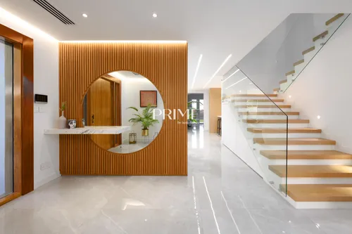 5 Bedrooms Villa in Mirador La Coleccion 2