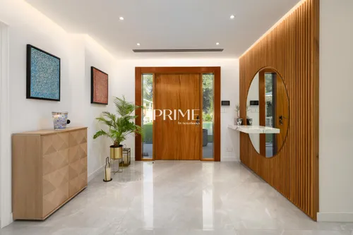 5 Bedrooms Villa in Mirador La Coleccion 2