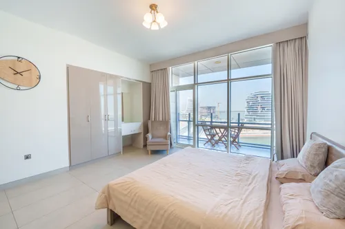 4 Bedrooms Apartment in Lamar Residences