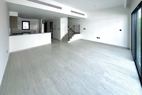 4 Bedrooms Townhouse in Santorini 1