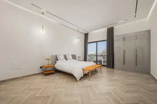 5 Bedrooms Villa in Umm Suqeim 1 Villas