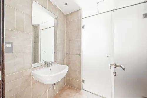 2 Bedrooms Villa in District 5F