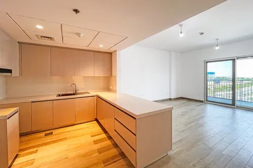 2 Bedrooms Apartment in Waters Edge