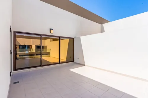 4 Bedrooms Villa in Elie Saab VIE Townhouses