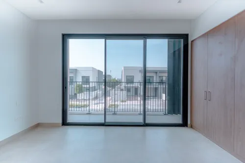 4 Bedrooms Villa in The Dahlias