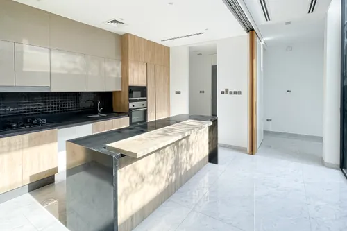 5 Bedrooms Villa in Chorisia 1 Villas