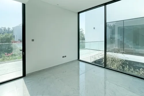 5 Bedrooms Villa in Chorisia 1 Villas