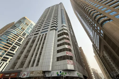 2 Bedrooms Apartment in Queen Tower