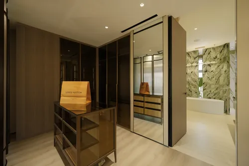 5 Bedrooms Villa in Garden Hall