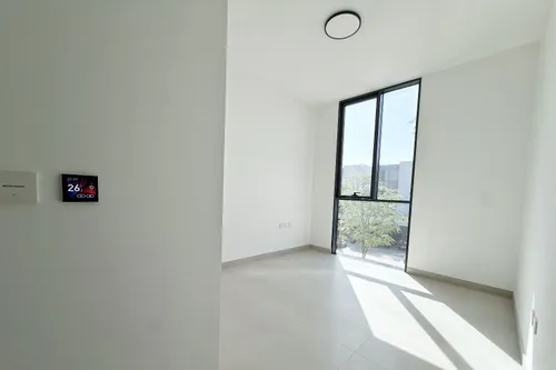 4 Bedrooms Townhouse in Robinia