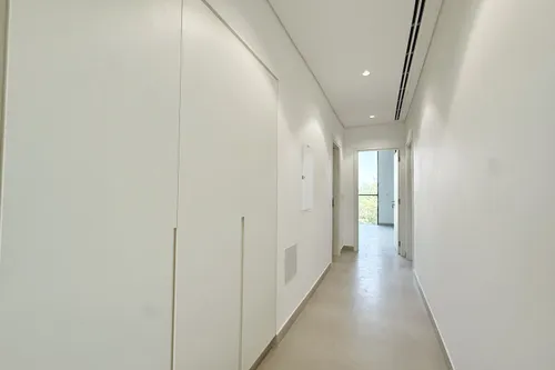 4 Bedrooms Townhouse in Robinia