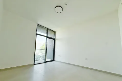 4 Bedrooms Townhouse in Robinia