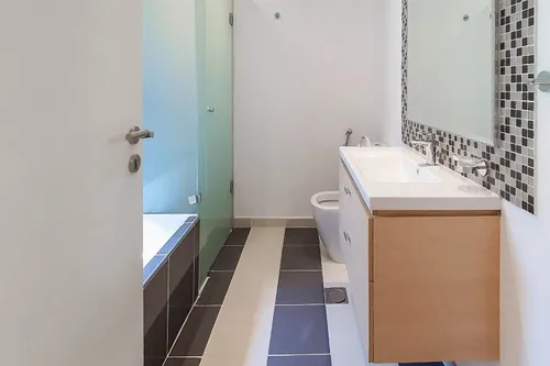 3 Bedrooms Townhouse in Topanga