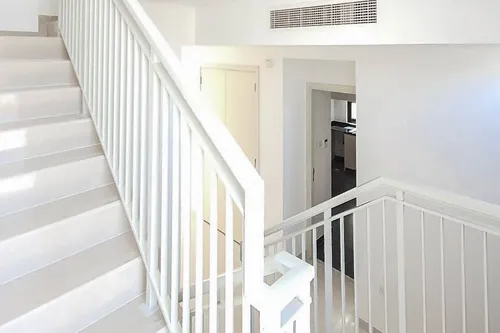 3 Bedrooms Townhouse in Topanga