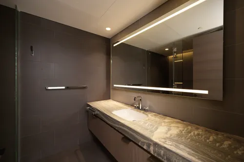 4 Bedrooms Apartment in Mansion 4