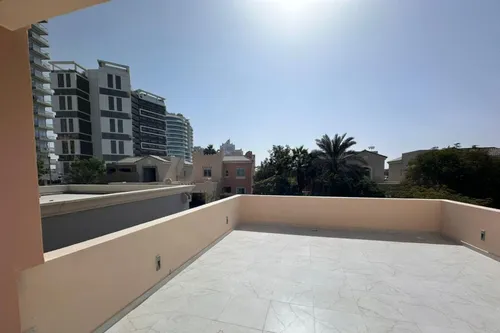 4 Bedrooms Townhouse in Fortuna Village