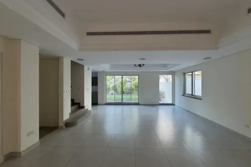 4 Bedrooms Townhouse in Fortuna Village