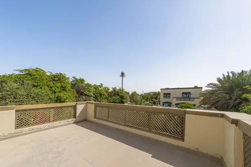 4 Bedrooms Villa in District 3 Regional