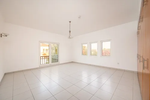 5 Bedrooms Villa in Courtyard CP5