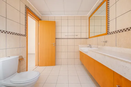 5 Bedrooms Villa in Courtyard CP5