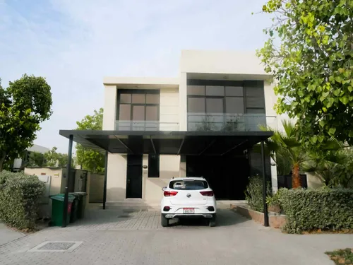 5 Bedrooms Villa in Silver Springs 2