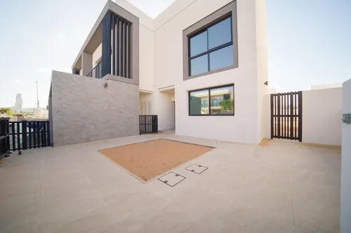 3 Bedrooms Villa in The Dahlias