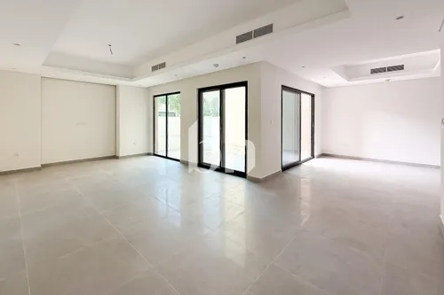 Elegant Townhouse | Modern | Premium Interior