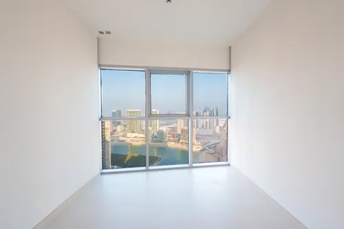 3 Bedrooms Apartment in Radiant Square