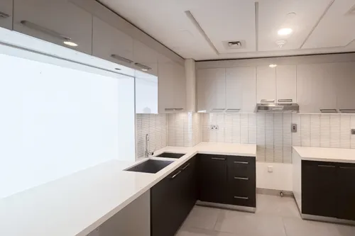 2 Bedrooms Apartment in Lamar Residences