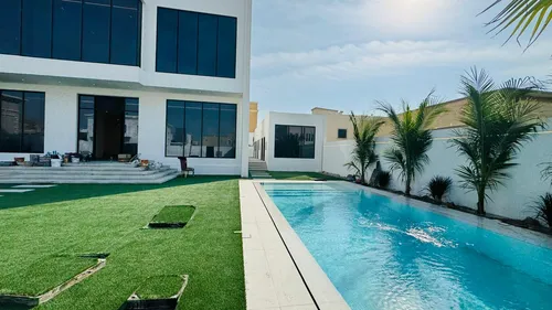5 Bedrooms Villa in Al Barsha South 2