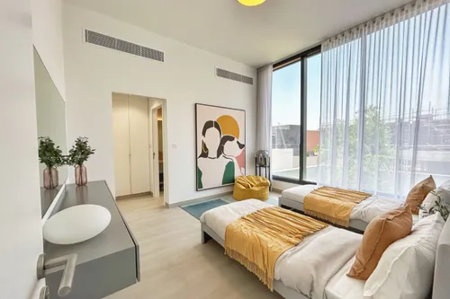 4 Bedrooms Villa in Saro