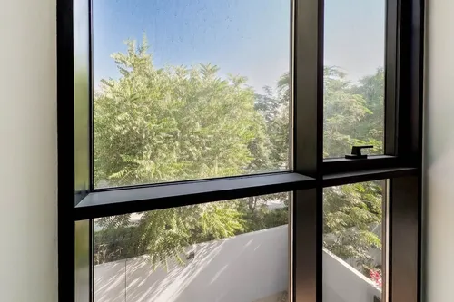 3 Bedrooms Townhouse in Sendian