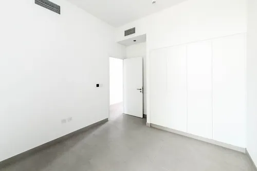 3 Bedrooms Townhouse in Sendian