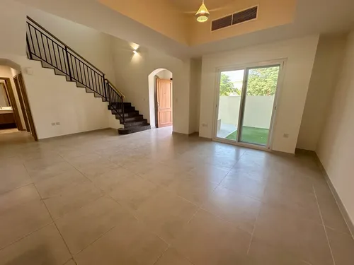 4 Bedrooms Villa in Amaranta 1