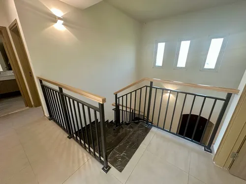 4 Bedrooms Villa in Amaranta 1