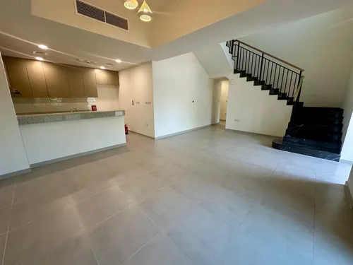 4 Bedrooms Villa in Amaranta 1