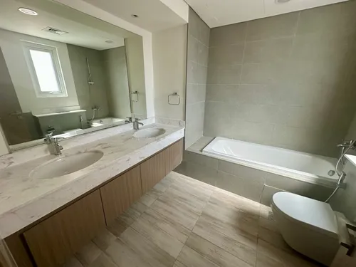 4 Bedrooms Villa in Amaranta 1