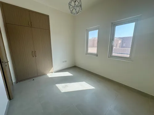 4 Bedrooms Villa in Amaranta 1