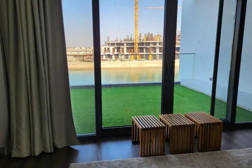 5 Bedrooms Villa in Sun Island