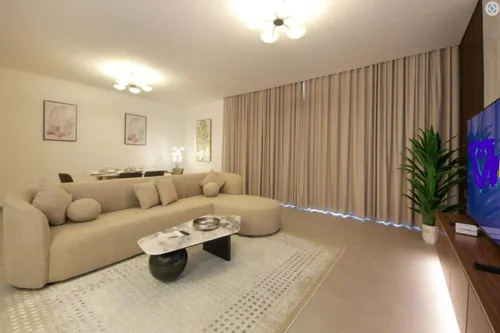 4 Bedrooms Villa in Sun Island