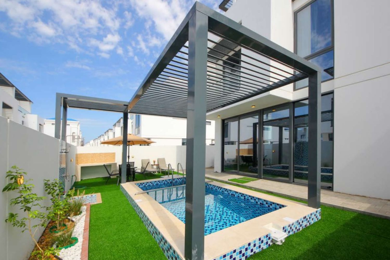 4 Bedroom Villa in Sun Island