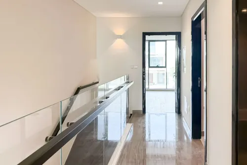 4 Bedrooms Townhouse in Silver Springs 3