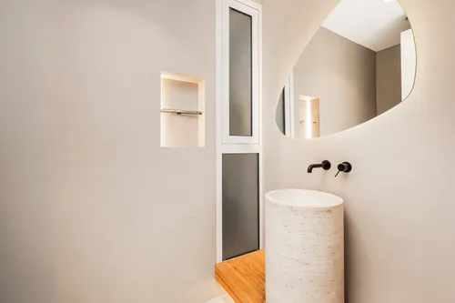 5 Bedrooms Villa in Decora Villas