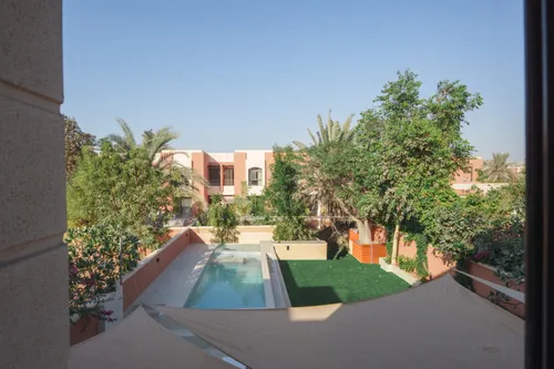 5 Bedrooms Villa in Mangrove Village