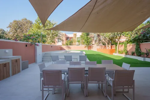 5 Bedrooms Villa in Mangrove Village