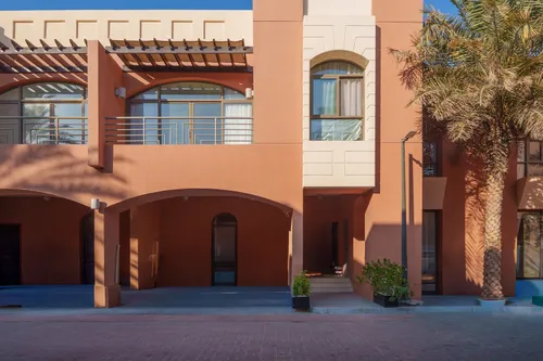 5 Bedrooms Villa in Mangrove Village