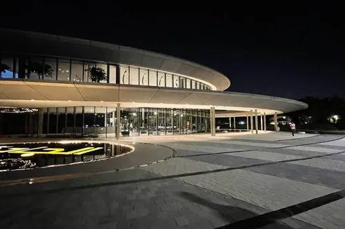 2 Bedrooms Apartment in The Gate