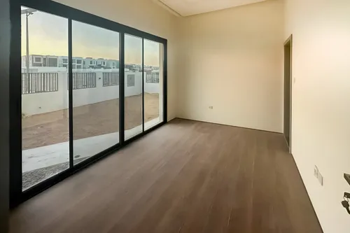 6 Bedrooms Villa in Al Furjan West