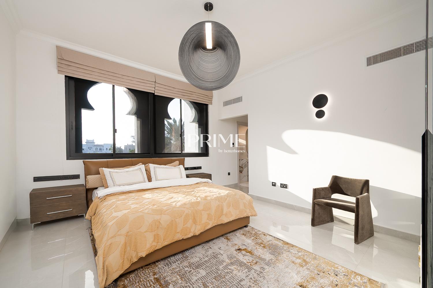 4 Bedrooms Villa in Jumeirah Islands