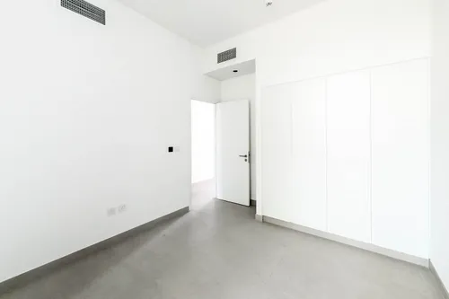 3 Bedrooms Townhouse in Sendian